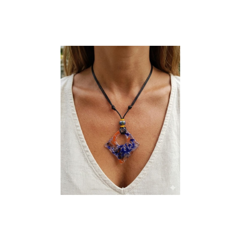 Bijou d'Exception  Collier en Verre Artisanal
