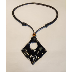 Bijou d'Exception  Collier en Verre Artisanal