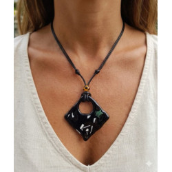Bijou d'Exception  Collier en Verre Artisanal