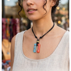 Bijou d'Exception  Collier en Verre Artisanal