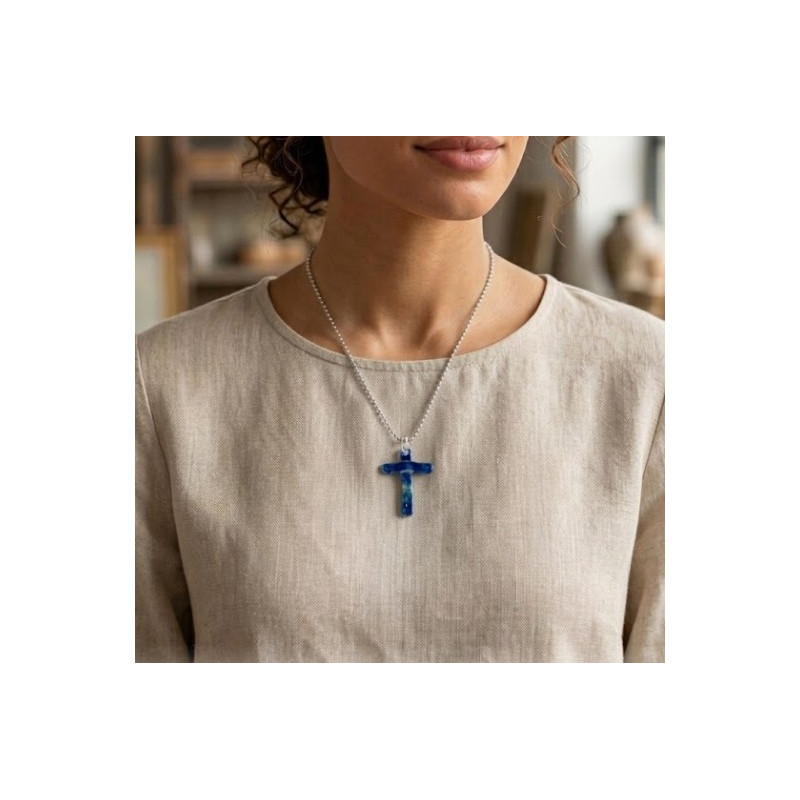 Collier en Croix fait en Verre Artisanal et Acier Inox