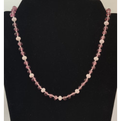 Bijou d'Exception  Collier en Verre Artisanal