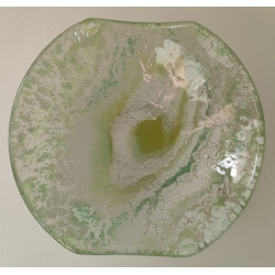 Assiette en verre faite main – élégante et polyvalente
