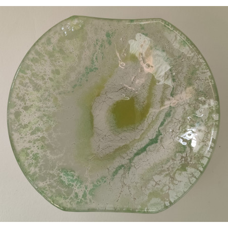 Assiette en verre faite main – élégante et polyvalente