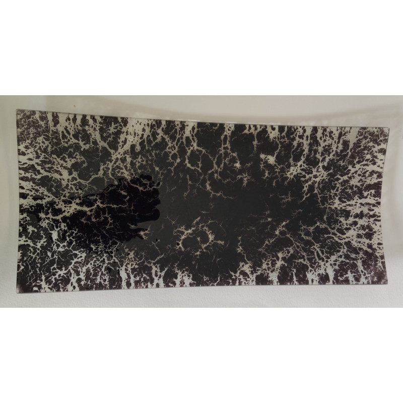 Assiette rectangulaire en verre artisanal – Art de la table